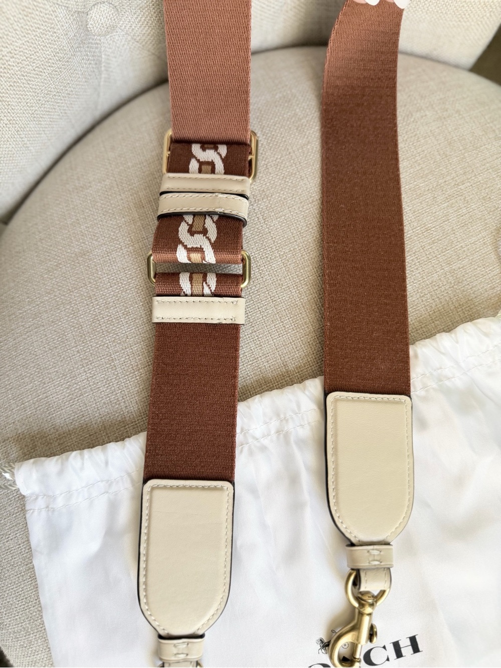 COACH Novelty Adjustable Reversible Guitar Shoulder Strap Brown Chalk Leather - Picture 10 of 16
